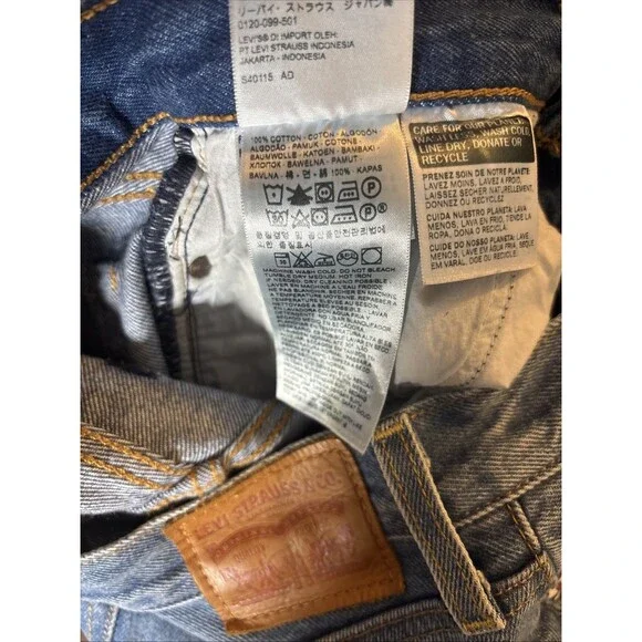 Levi’s Wedgie Straight  Jeans Patched  Paisley Button Fly Womens 26 - Picture 10 of 10